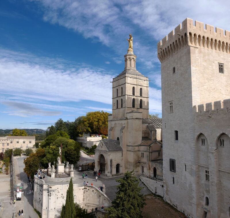 городская перспектива Временное убежище Папы Римского фото превью