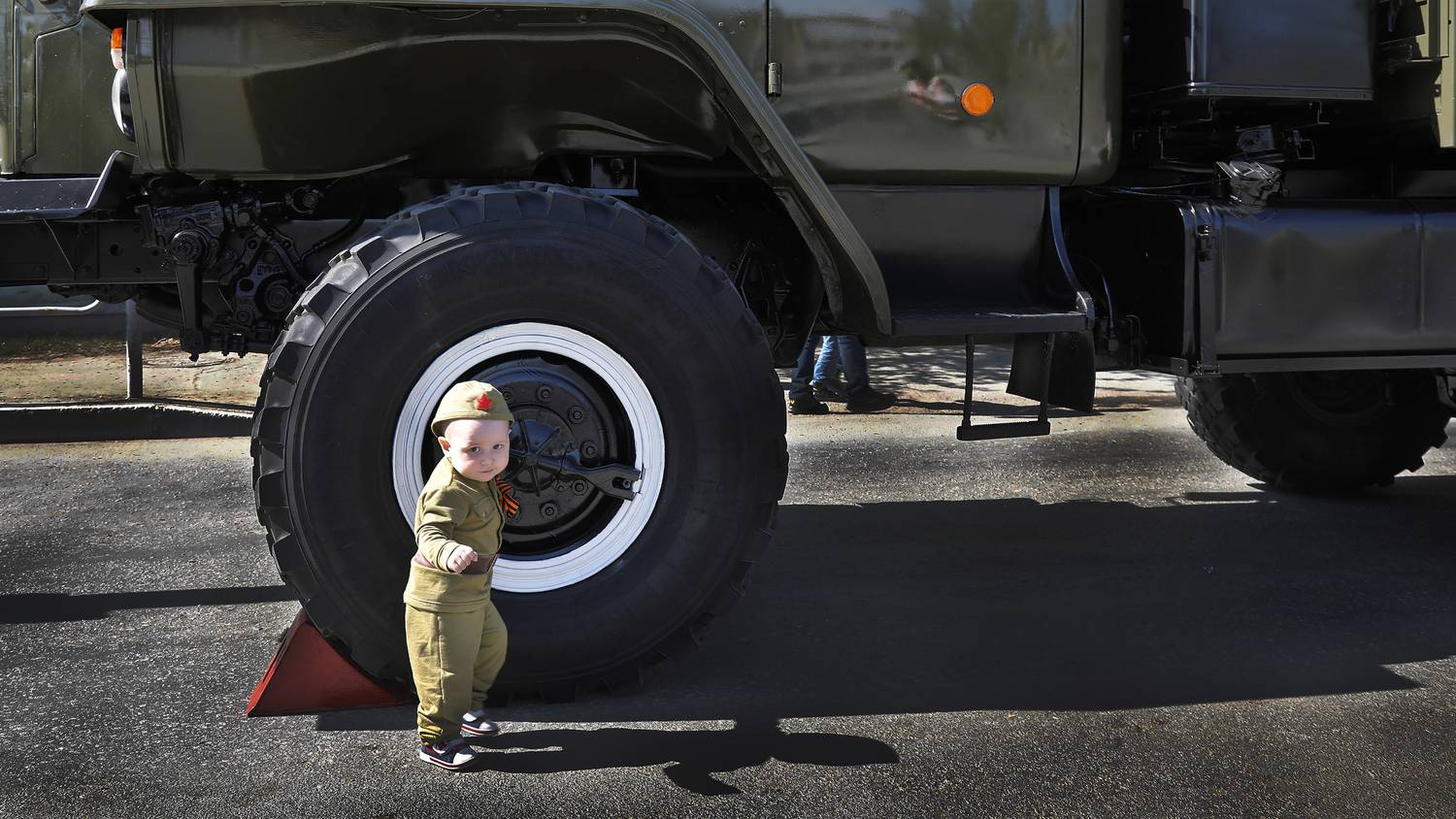 , Ушаков Валерий