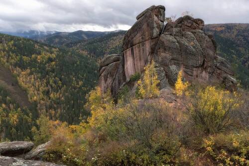 Скала Могол, часть массива Такмак