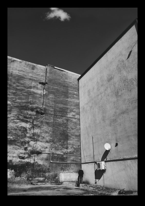 Praying фото превью