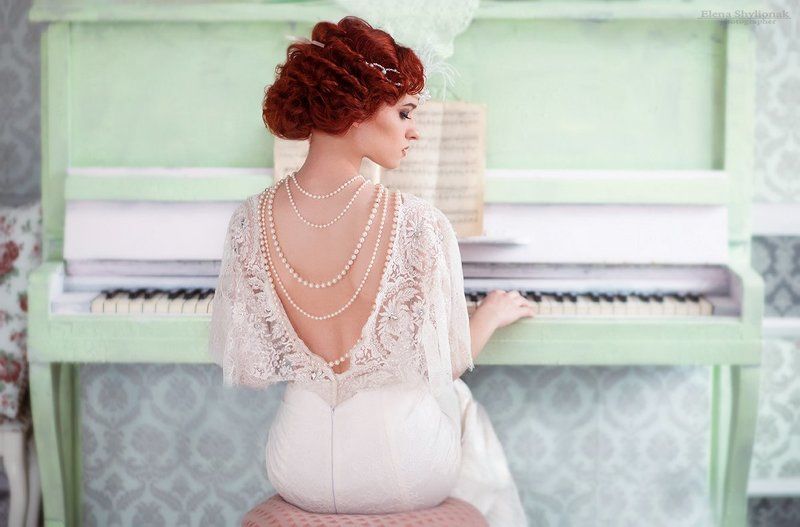 девушка, пинино, жемчуг, белое платья, музыка, рыжая melody фото превью
