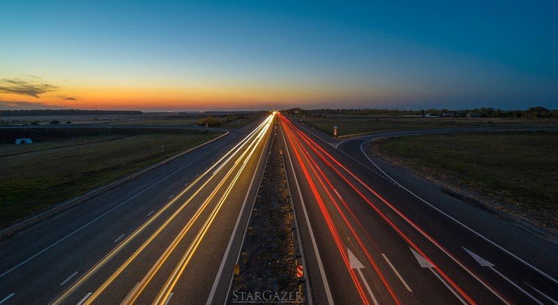 Road, freezelight, night Выдержанная М4 фото превью