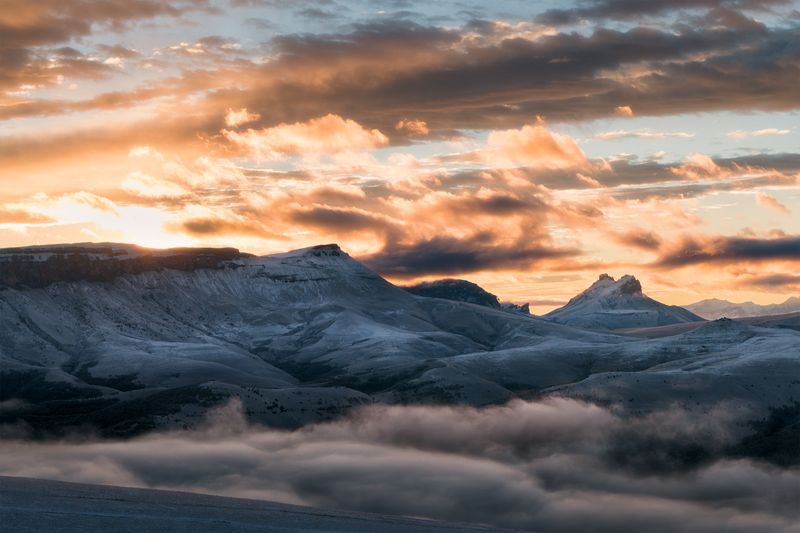 кавказ, кабардино-балкария, эльбрус, джилы-су, канжол, главный кавказский хребет, рассвет Канжол на рассвете фото превью