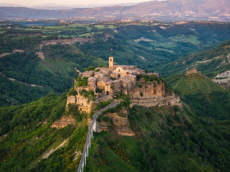 Чивита-ди-Баньореджо фото превью