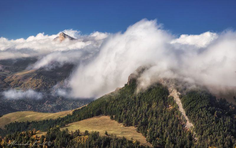 кчр, горы, осень, октябрь, облака, туман Облака атакуют фото превью