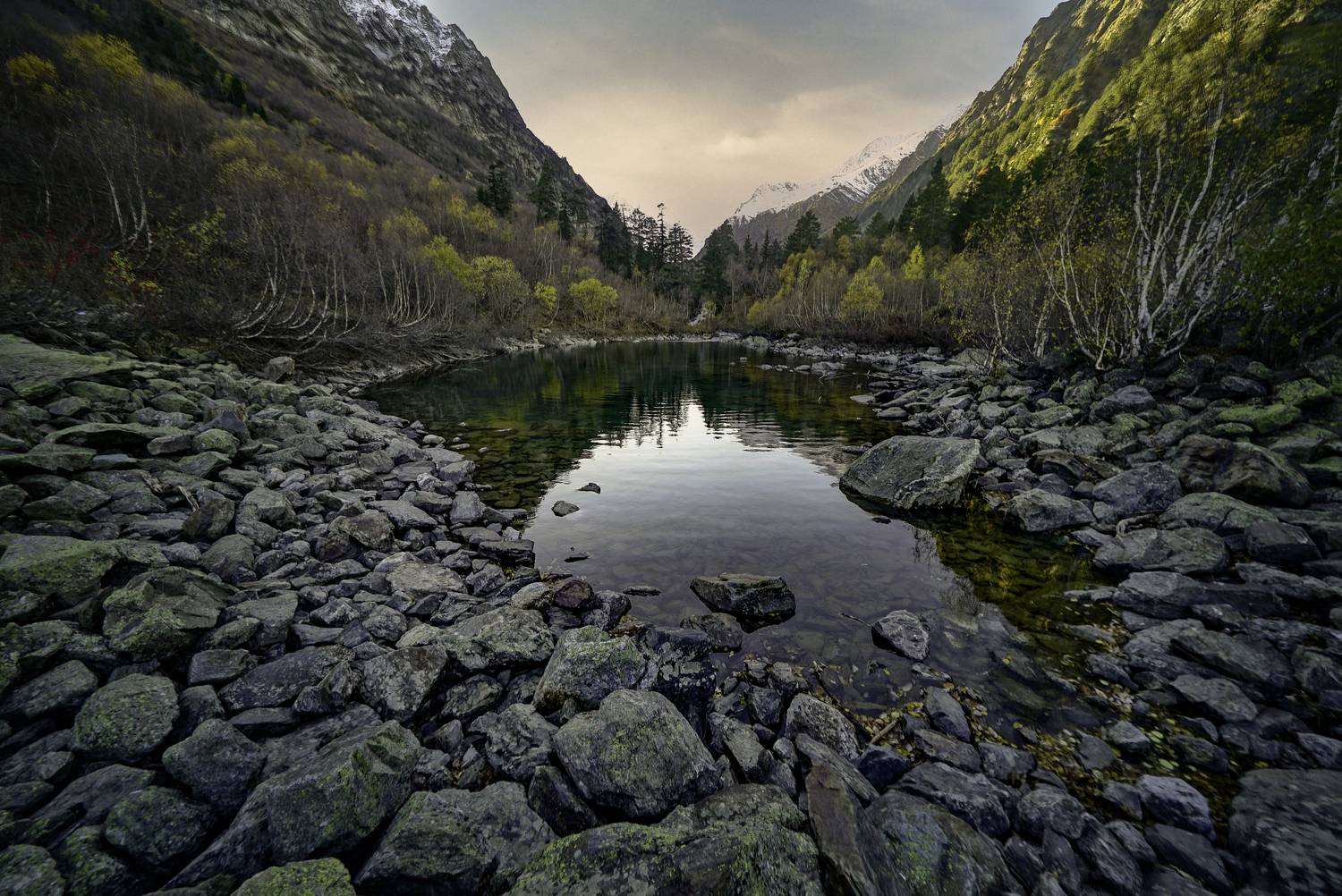 Россия, Карачаево-Черкессия, Домбай, Бадукские озера, Тебердинский заповедник,, Гаврилов Юрий