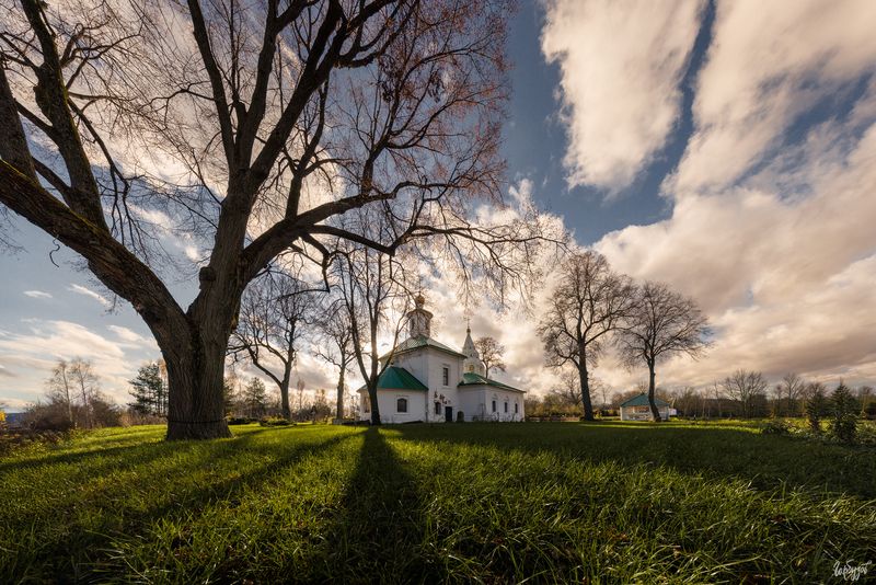 Церковь Николая Чудотворца в Панковичах. Тульская область. фото превью