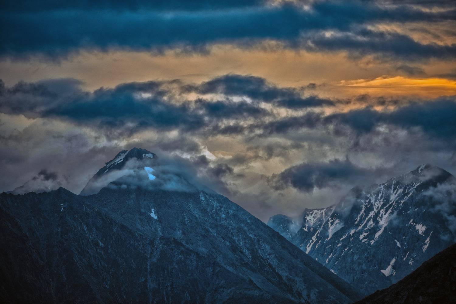 , Усанин Максим