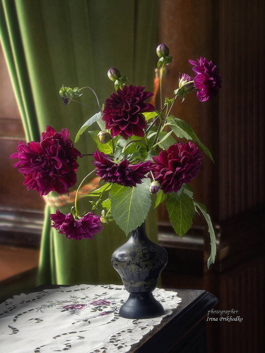 натюрморт, цветы, георгины, букеты, интерьер, Приходько Ирина