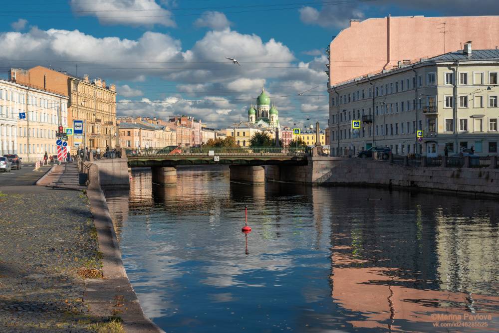 город, архитектура, санкт-петербург, городской пейзаж, канал грибоедова, аларчин мост, свято-исидоровская церковь, отражение на воде, Павлова Марина