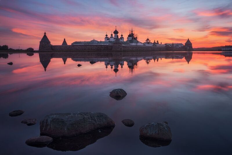Соловки Соловецкий_монастырь белые_ночи Архангельская_область Белое_море  Когда заходит солнце фото превью