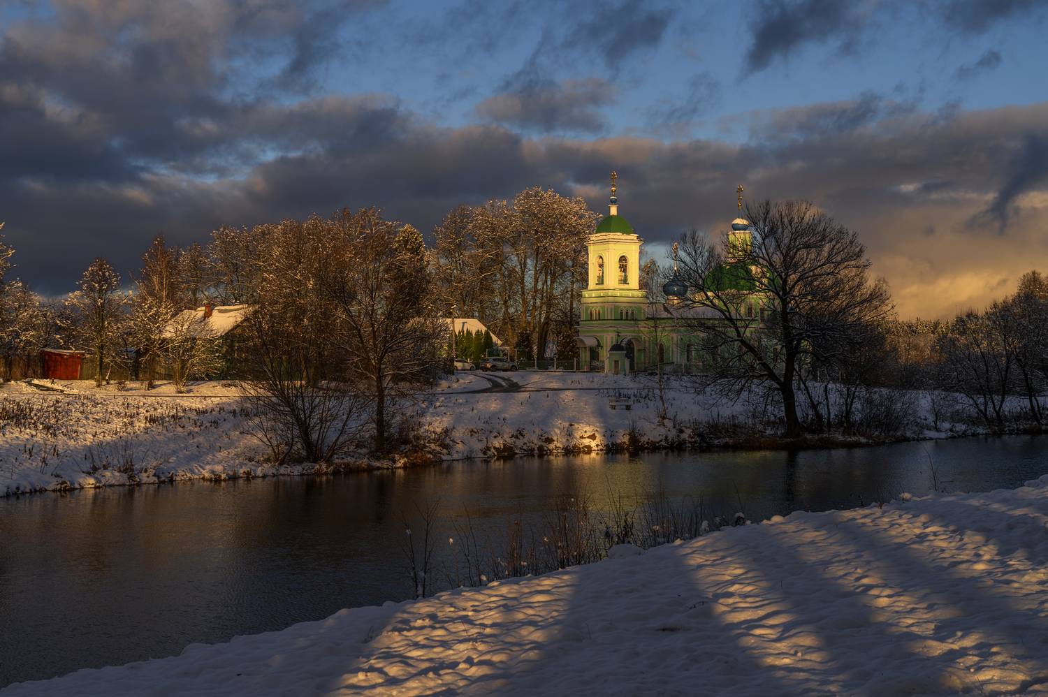 рязанцы, московская область, Олег Зверев