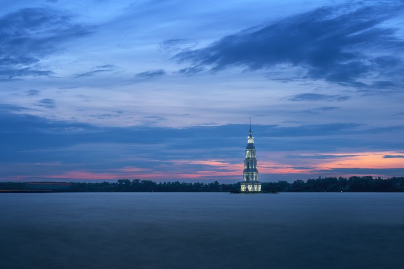Первый свет над Волгой фото превью