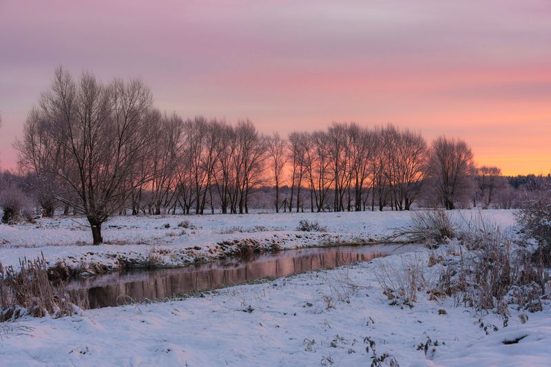Алая река фото превью