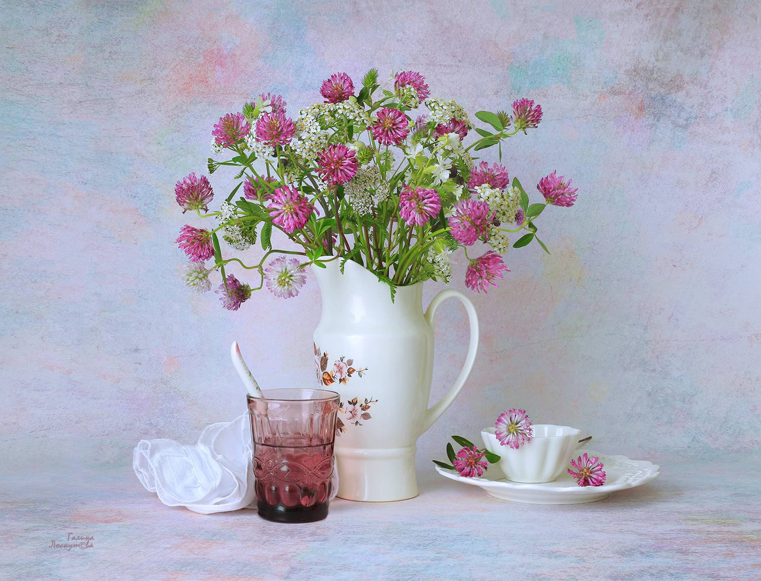 букет, клевер, кувшин, стакан, салфетка, чашка, блюдце, Галина Лоскутова