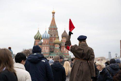 «7 ноября — красный день календаря»