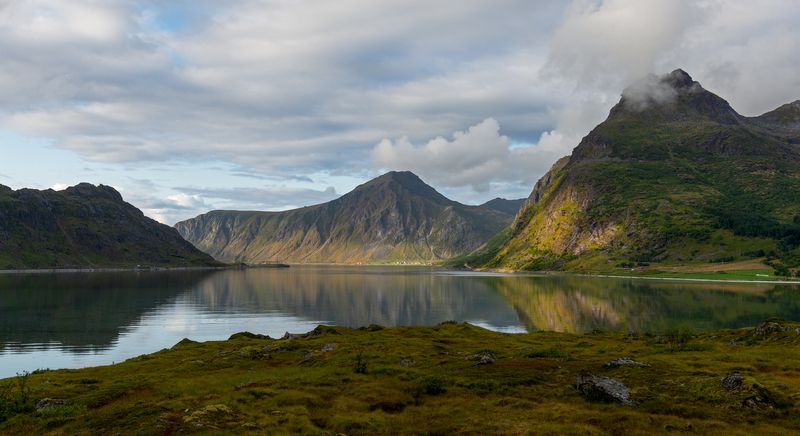 Норвегия, лофотены, океан, Тишина в лагуне фото превью