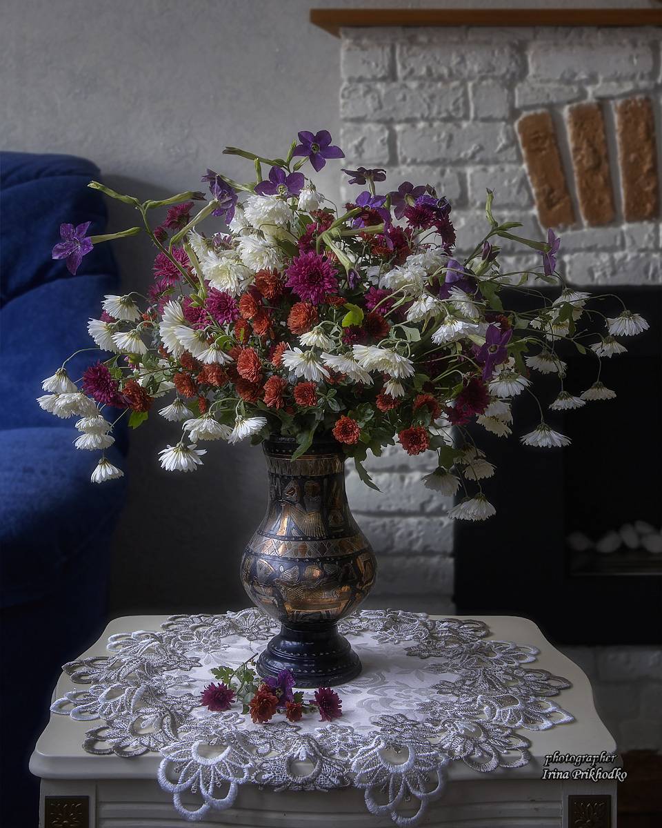 натюрморт цветы, хризантемы, интерьер, Приходько Ирина