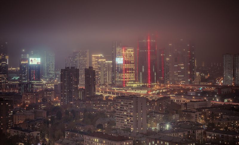 Город будущего в тумане фото превью