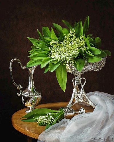 Натюрморт с ландышами