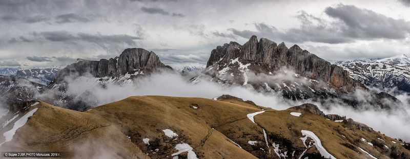 Zubr.photo, Ачешбок, Большой Тхач, Весна, Горы, Кавказ, Облака, Скалы, Чертовы ворота Торжественный и холодный перевал \