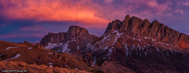 Zubr.photo, Ачешбок, Весна, Горы, Закат, Кавказ, Панорама, Скалы, Тхач Перед сном фото превью