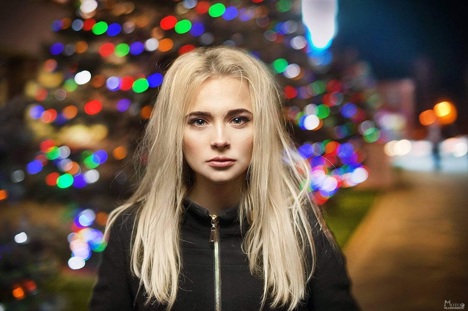 елка, девушка, взгляд, Матвеев Максим