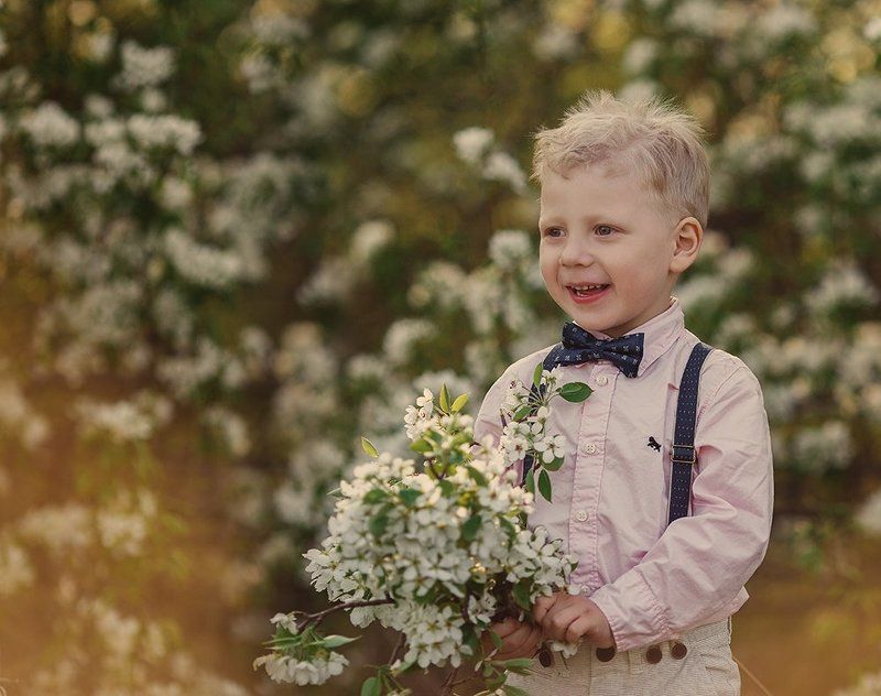 Children, Весна, Дети, Яблони Букет для мамы фото превью