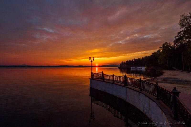 Закат в цвете Red253 фото превью