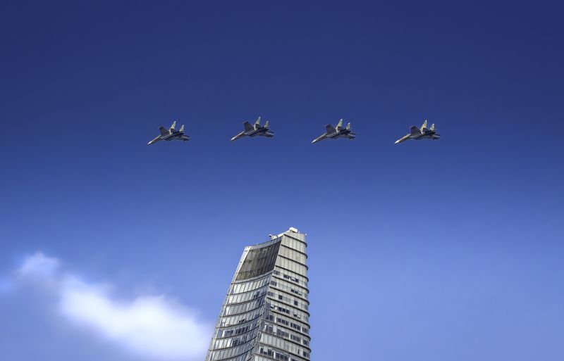 fighter hochiminh vietnam show sky  fighter jet demonstration фото превью