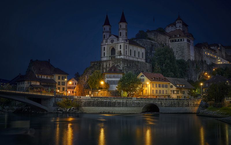 AAburg castel фото превью