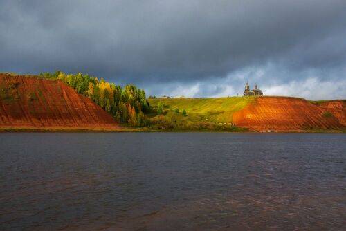 Свет в ненастье