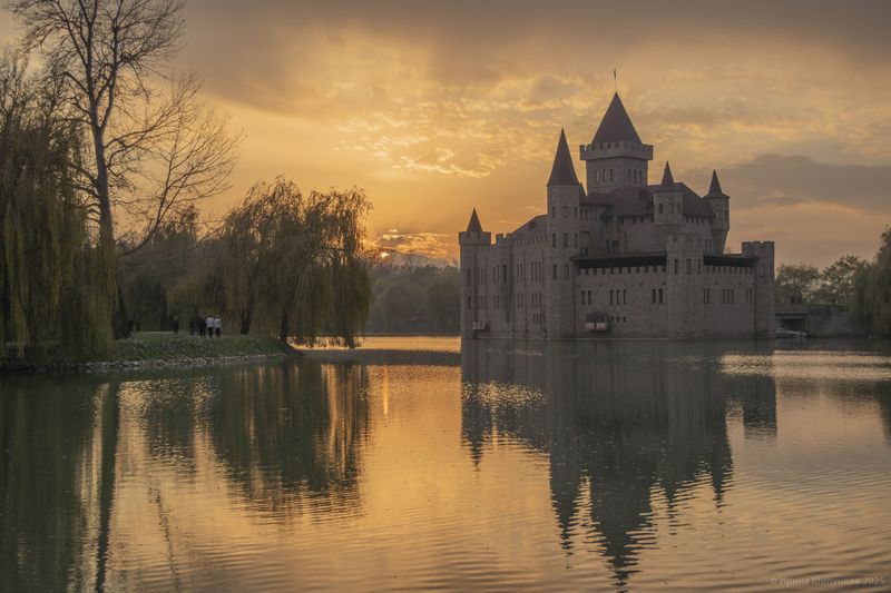 На закате дня фото превью