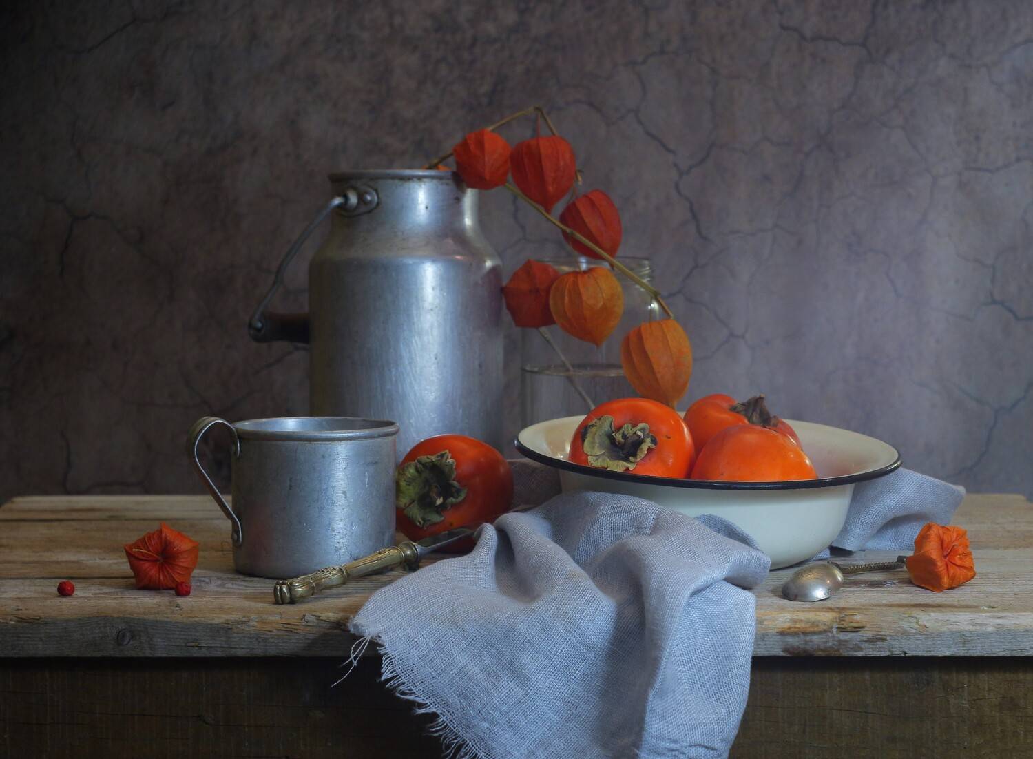 , Людмила Хрусталева*