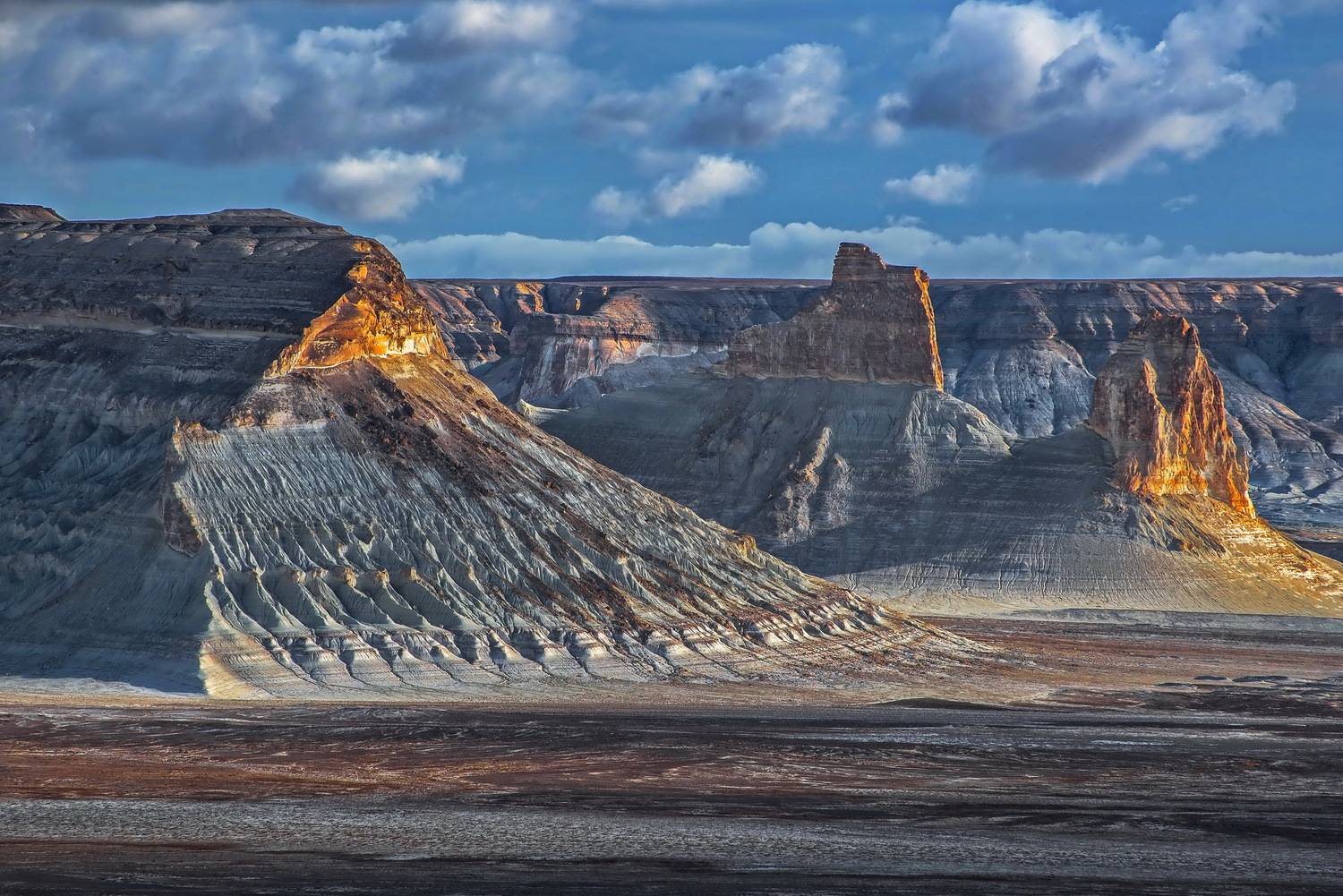 мангистау  босжира, Евгений Дроботенко