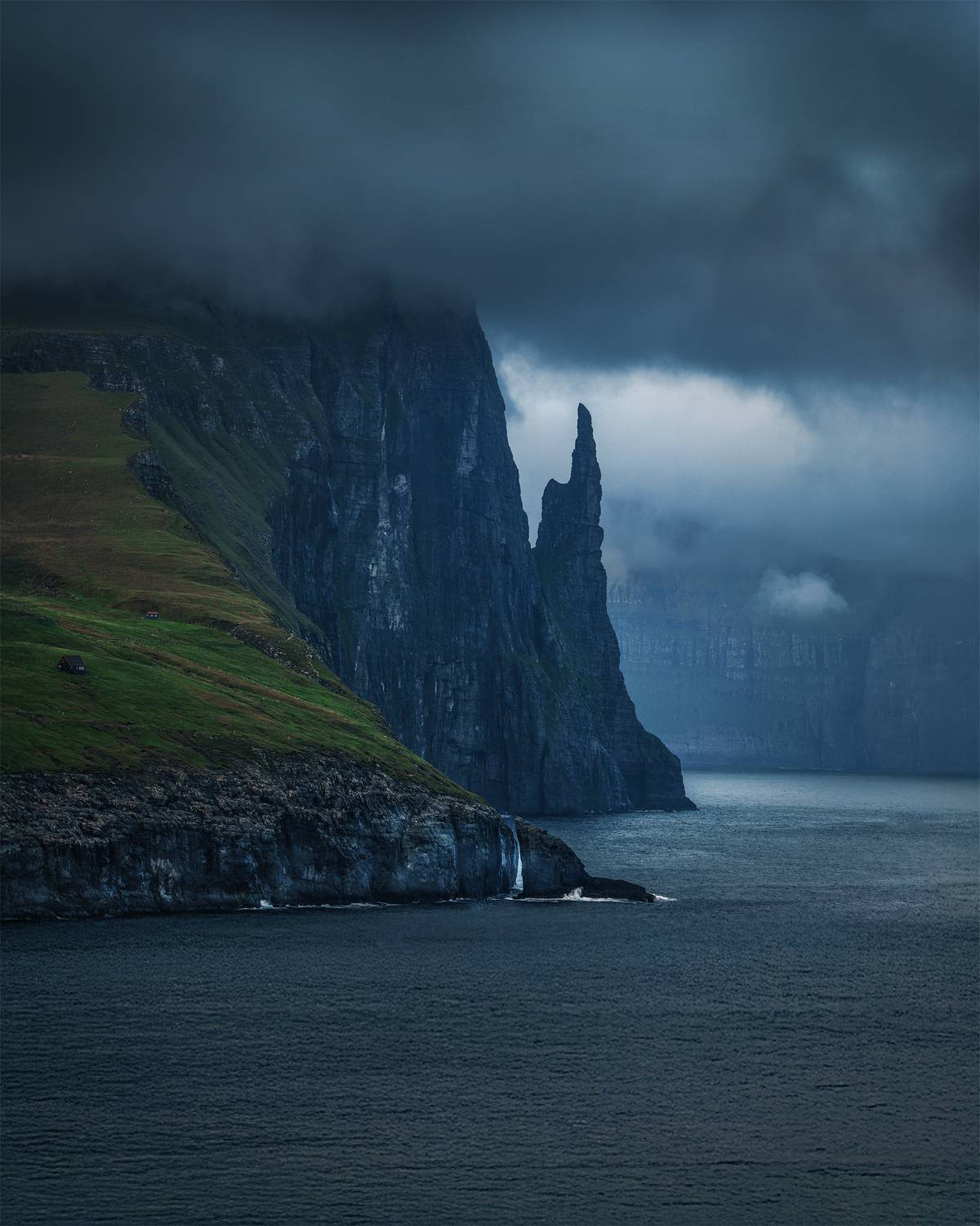 faroe, tr&oslash;llkonufingur, faroe islands, фарерские острова, drangarnir, аэрофотосъемка, фареры, атлантический океан, Yuriy Shevchenko