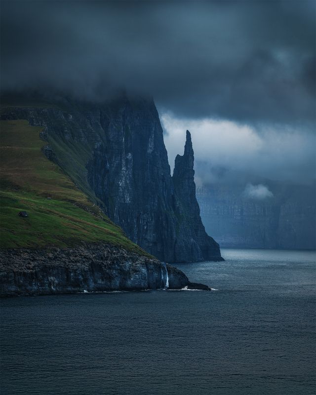 faroe, trøllkonufingur, faroe islands, фарерские острова, drangarnir, аэрофотосъемка, фареры, атлантический океан Палец ведьмы (Trøllkonufingur) фото превью