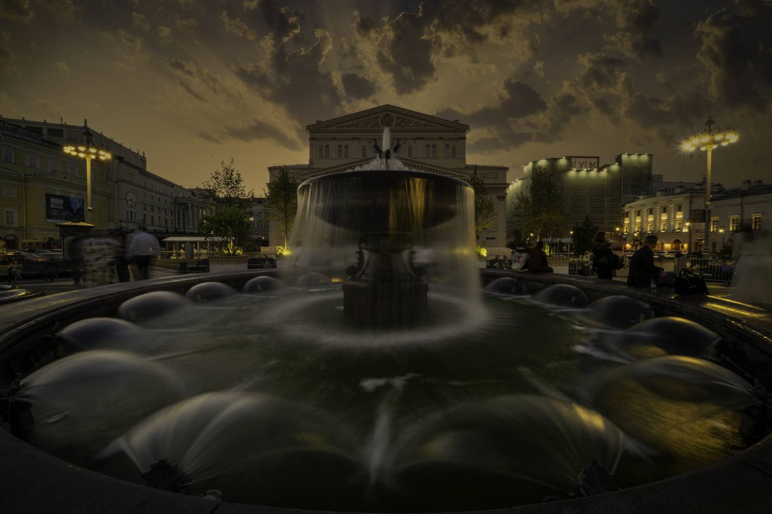 Москва, Большой театр, фонтан, Гаврилов Юрий