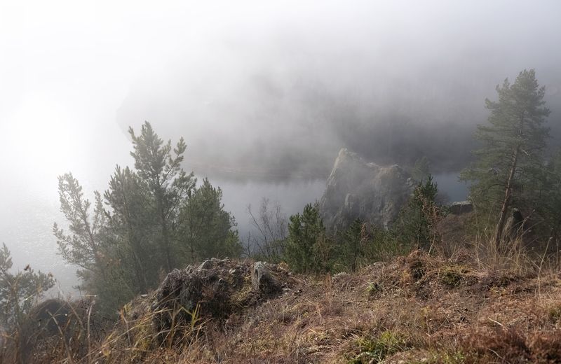 мана, осень, туман, осенний туман, склон, река, сибирь На Мане туман фото превью