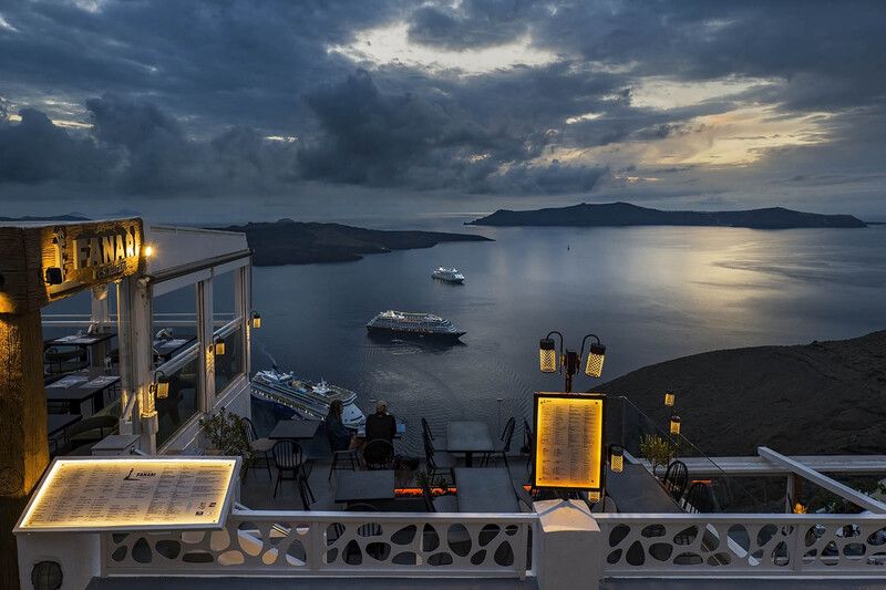 Фира. Санторини .Греция фото превью