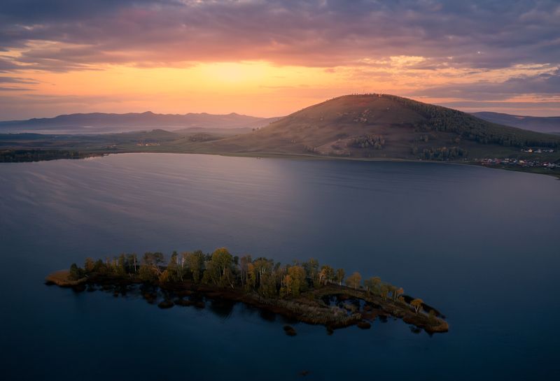 природа, пейзаж, урал, осень, гора, Ауштау готовится ко сну фото превью