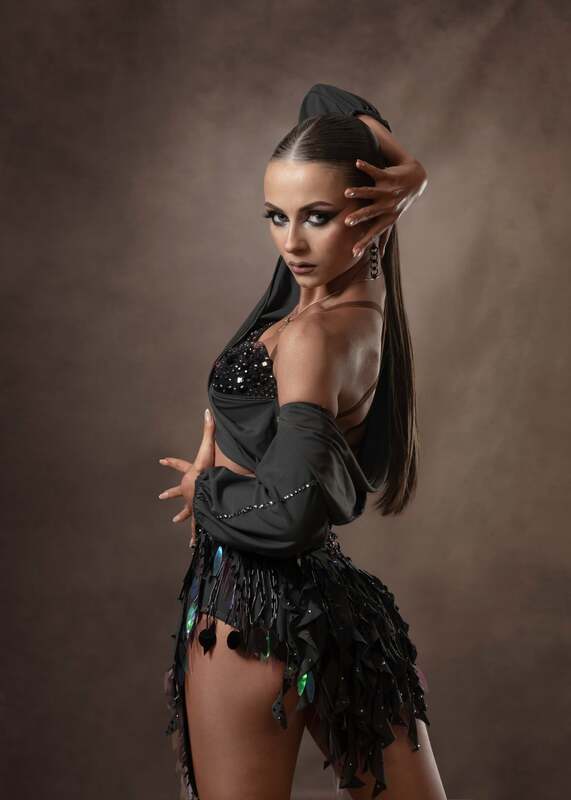 Mika фото превью