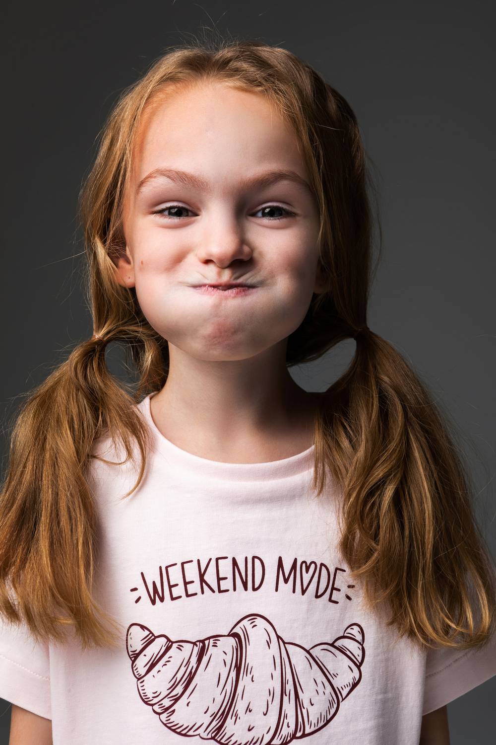 , Антон Леонов