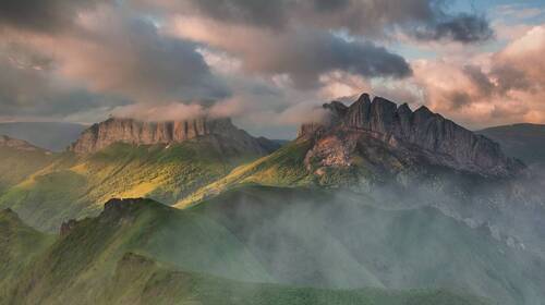 Ачешбок. Театр света