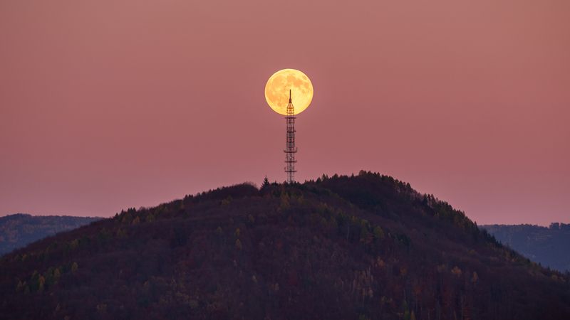 supermoon,moon,slovakia, olympus,universe Supermoon and the TV tower фото превью