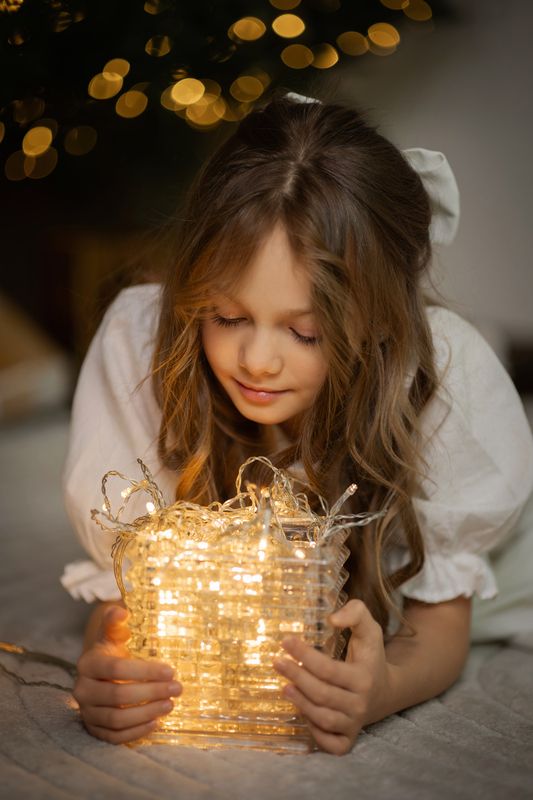 christmas girl new year lights  Wonder фото превью