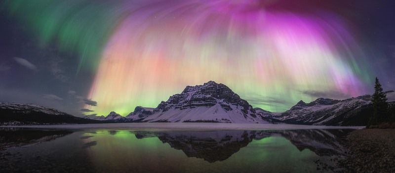 aurora banff canada northernlight night snow winter sky parks alberta rockies  Night Aurora of Bow Lake фото превью