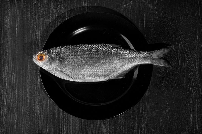 рыба золотой глаз, goldeye, натюрморт Натюрморт с рыбой фото превью