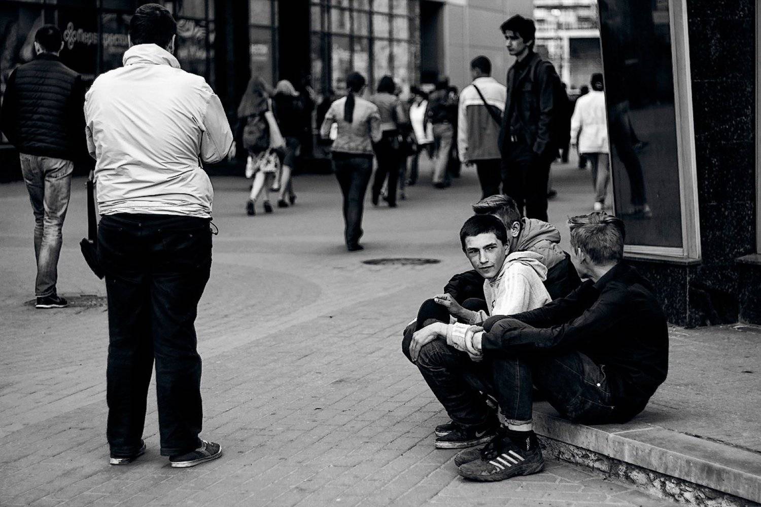 беспризорники, люди, город, чб, питер, Ярина Яриловец