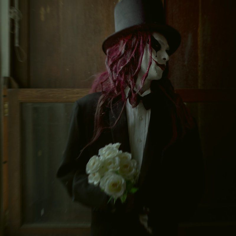 voque  in my darkest hour фото превью